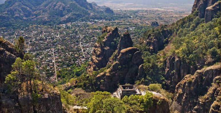 El cerro del tepozteco